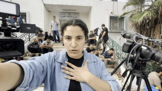 Palestinian Journalist Bisan Owda Wins News Emmy After Campaign to Get Nomination Rescinded