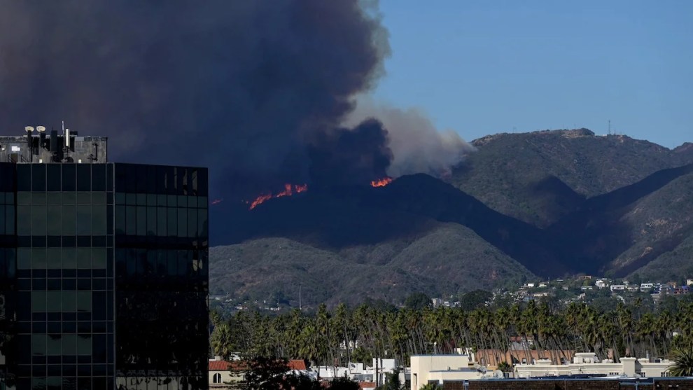 Pacific Palisades Fire, Jan. 7, 2025 (Agustin Paullier/AFP via Getty Images)